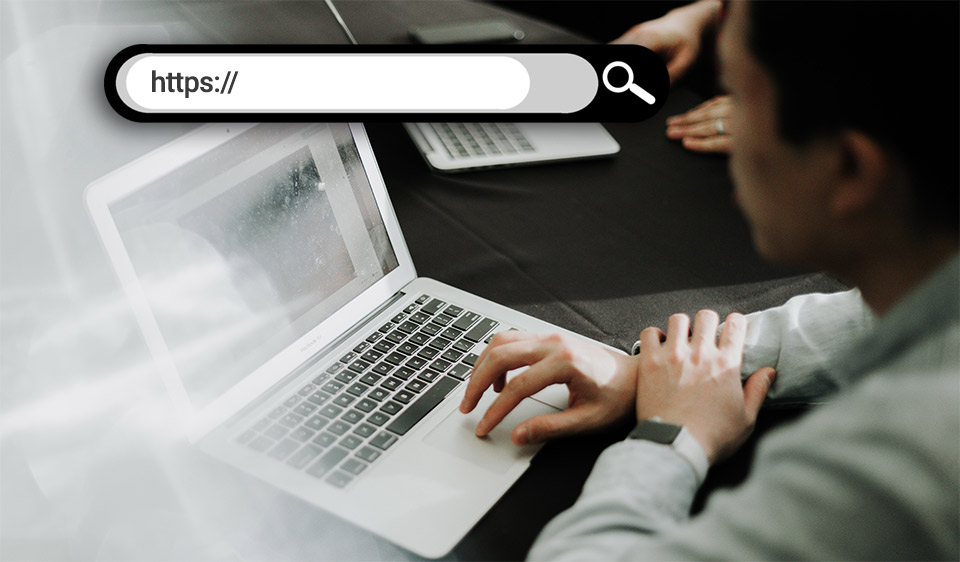 Kiểm tra các URL dẫn đến Website và các kênh khác thuộc công ty đó (nếu có)