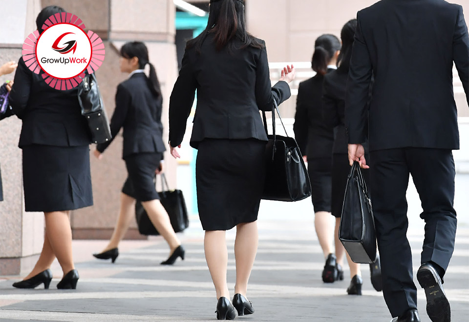 Người Nhật khép kín trong công việc
