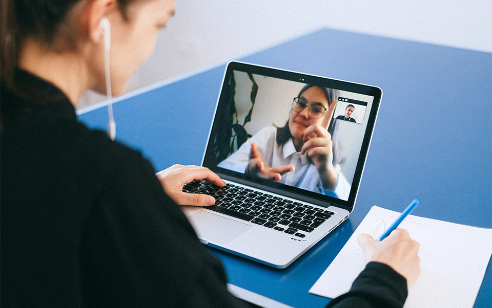 Phỏng vấn online là một trong những thay đổi lớn trong quy trình tuyển dụng