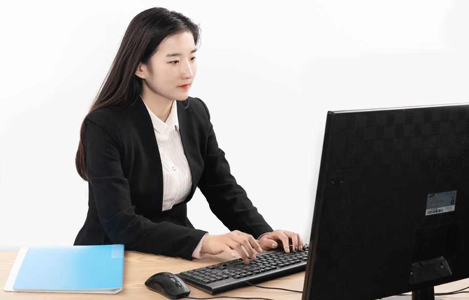 Trang phục phỏng vấn qua Skype như khi phỏng vấn trực tiếp