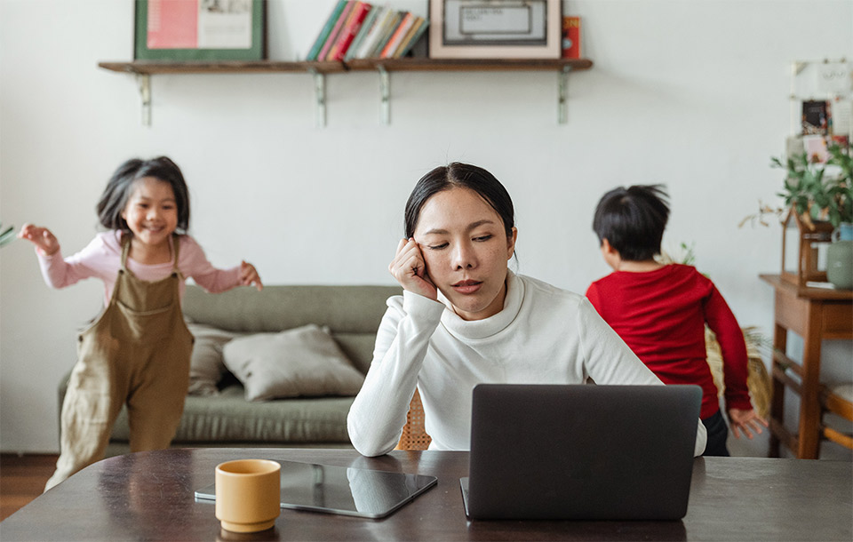 Vì sao cần có cách riêng để quản lý thời gian khi làm việc tại nhà